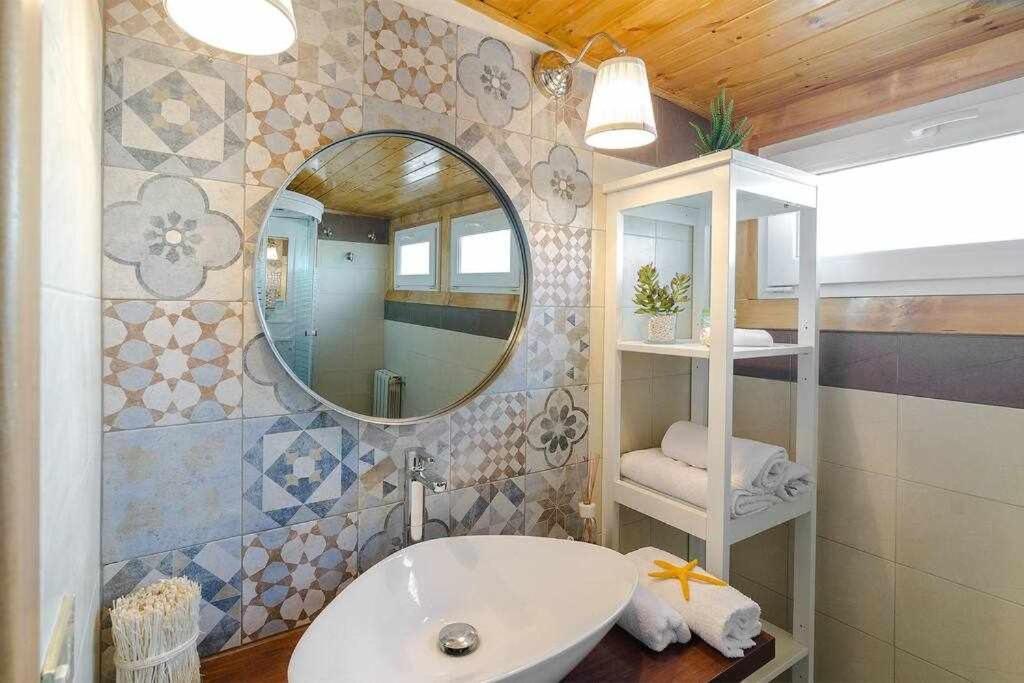Casa Delle Zammare Fronte Mare Centro Storico Villa Riposto Eksteriør billede